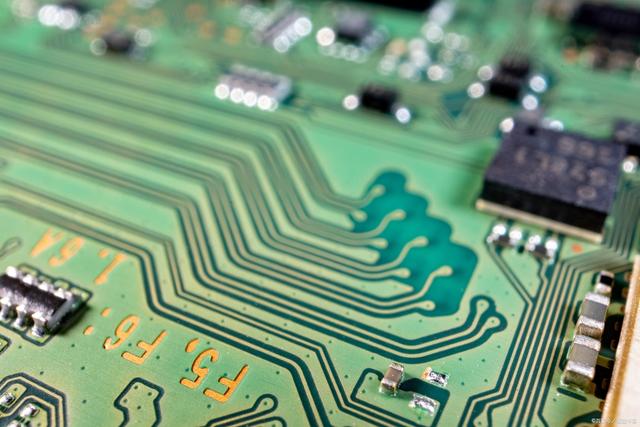 PCB design: noise reduction and electromagnetism, equal ability and responsibility
